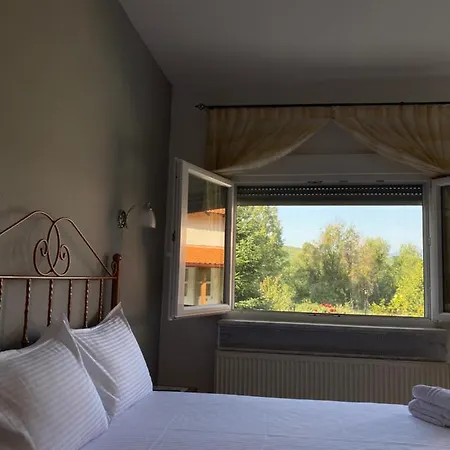 Pensiune Anestis Ángistron